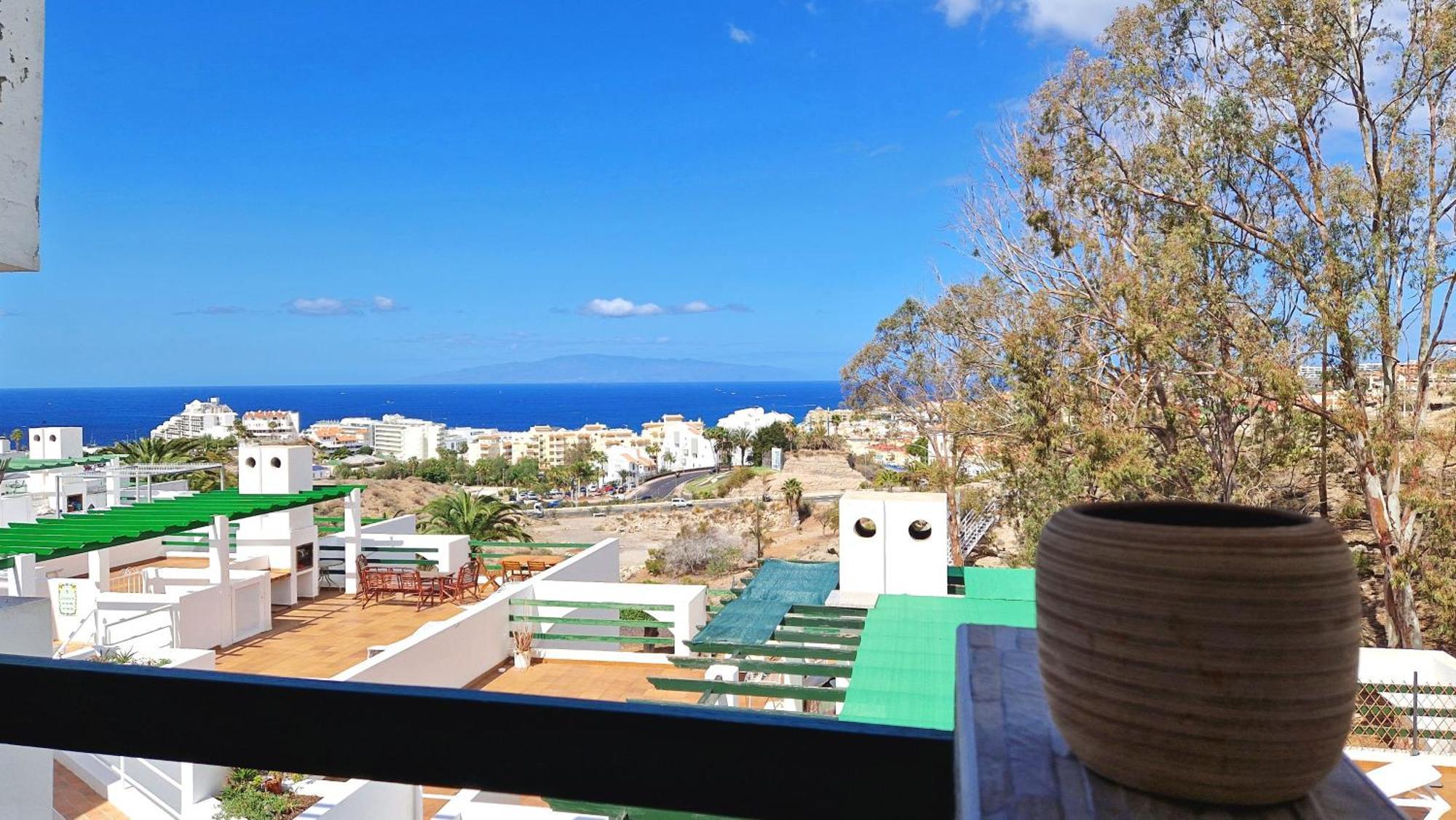 Apartment With Private Terrace - Ocean View Costa Adeje ภายนอก รูปภาพ